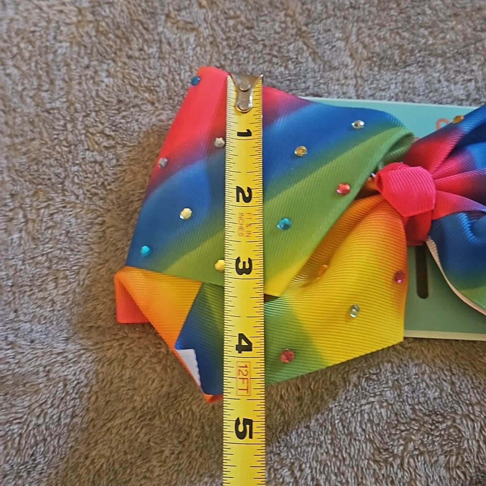 Girl's rainbow bow